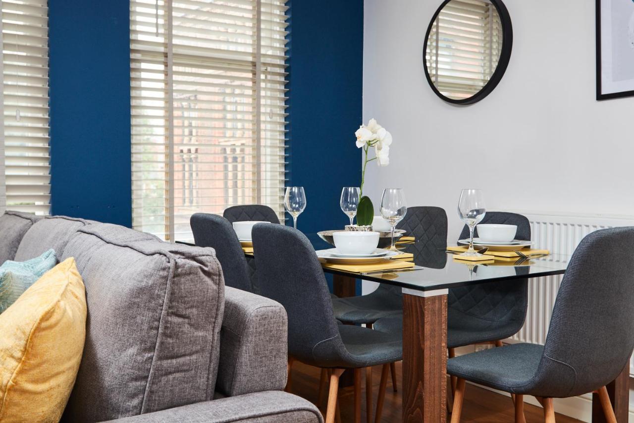 Appartamento Stunning City Centre 3 Bed, 3 Bath - Sleeps 8! Leeds  Esterno foto