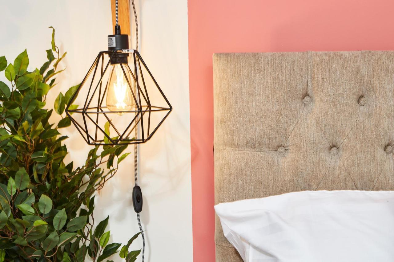 Appartamento Stunning City Centre 3 Bed, 3 Bath - Sleeps 8! Leeds  Esterno foto