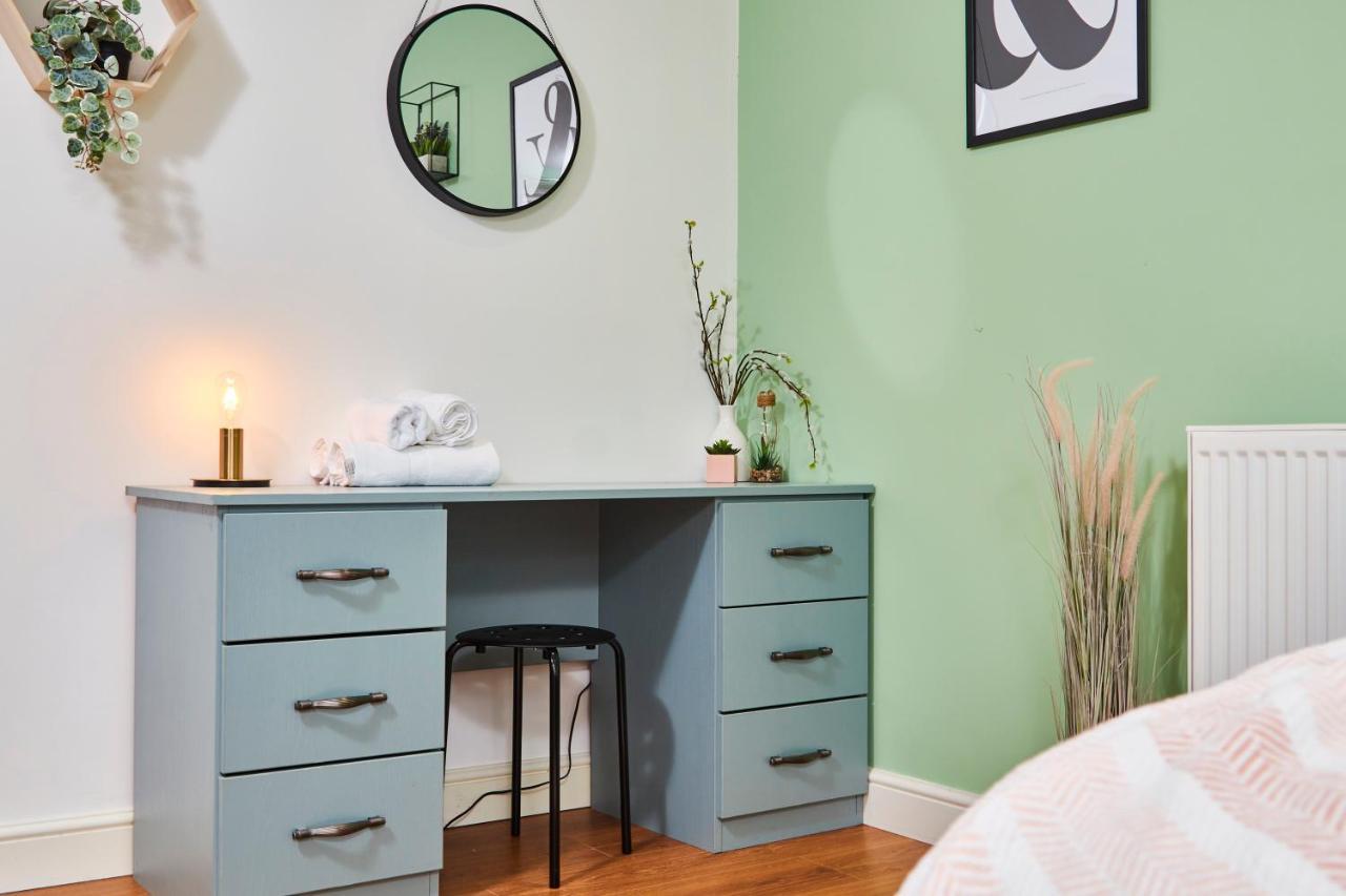 Appartamento Stunning City Centre 3 Bed, 3 Bath - Sleeps 8! Leeds  Esterno foto